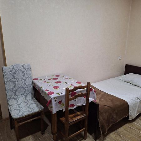Guest House 15A Kutaisi Eksteriør billede