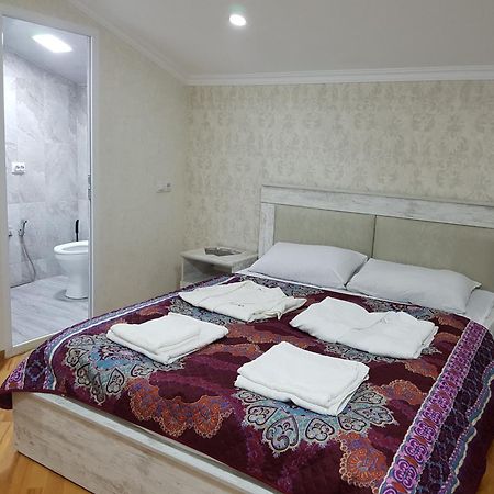 Guest House 15A Kutaisi Eksteriør billede