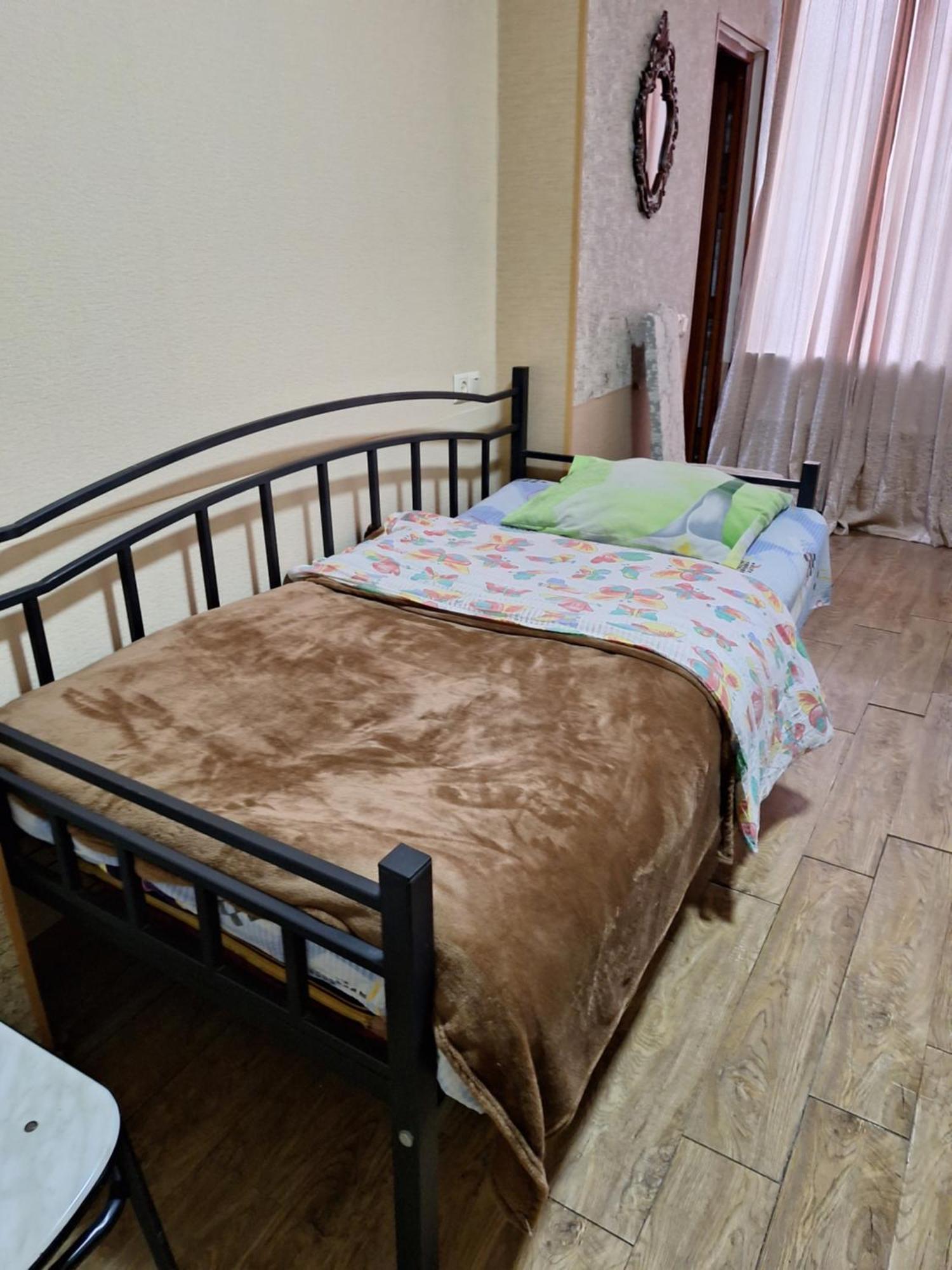 Guest House 15A Kutaisi Eksteriør billede