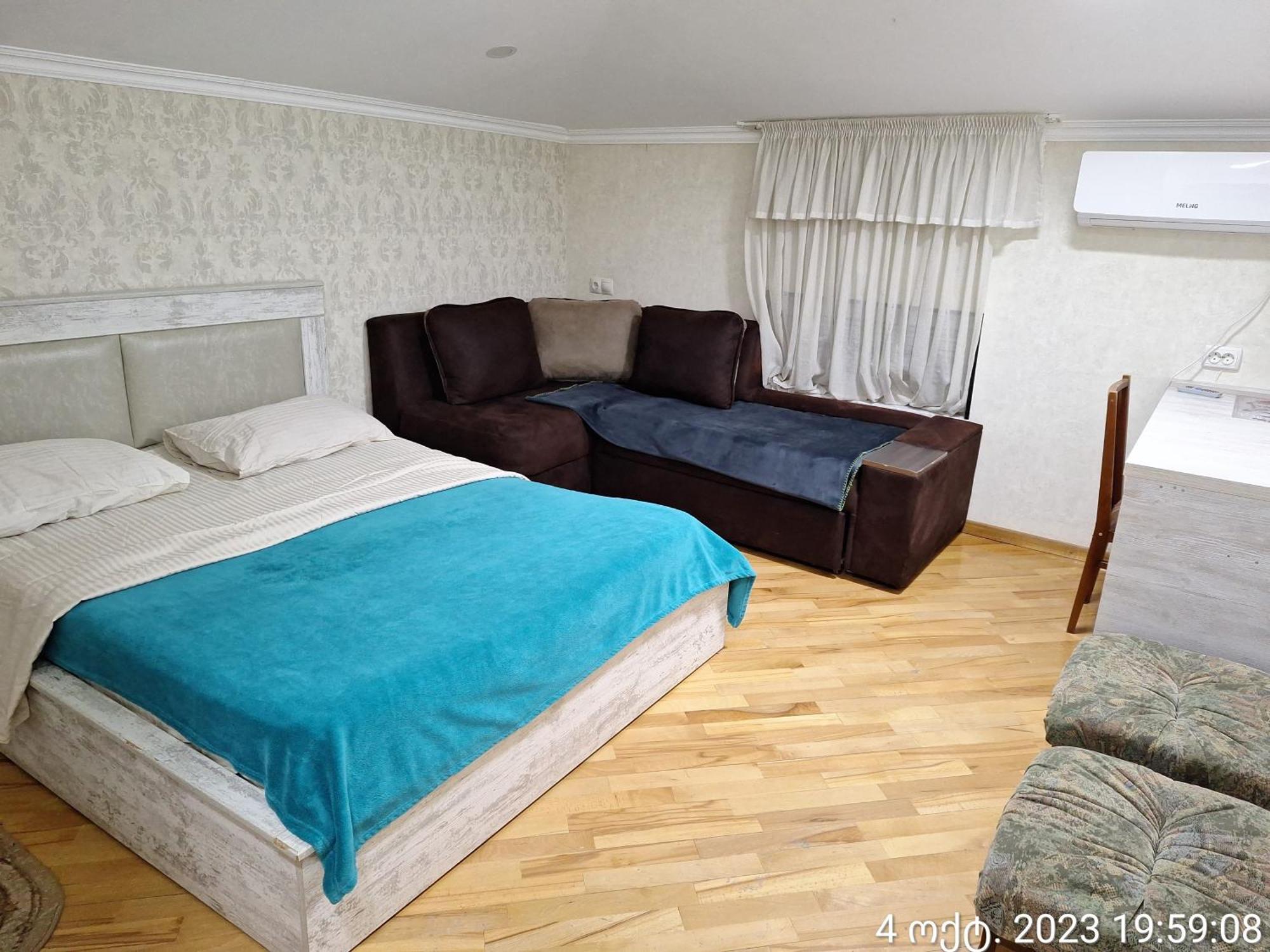 Guest House 15A Kutaisi Eksteriør billede