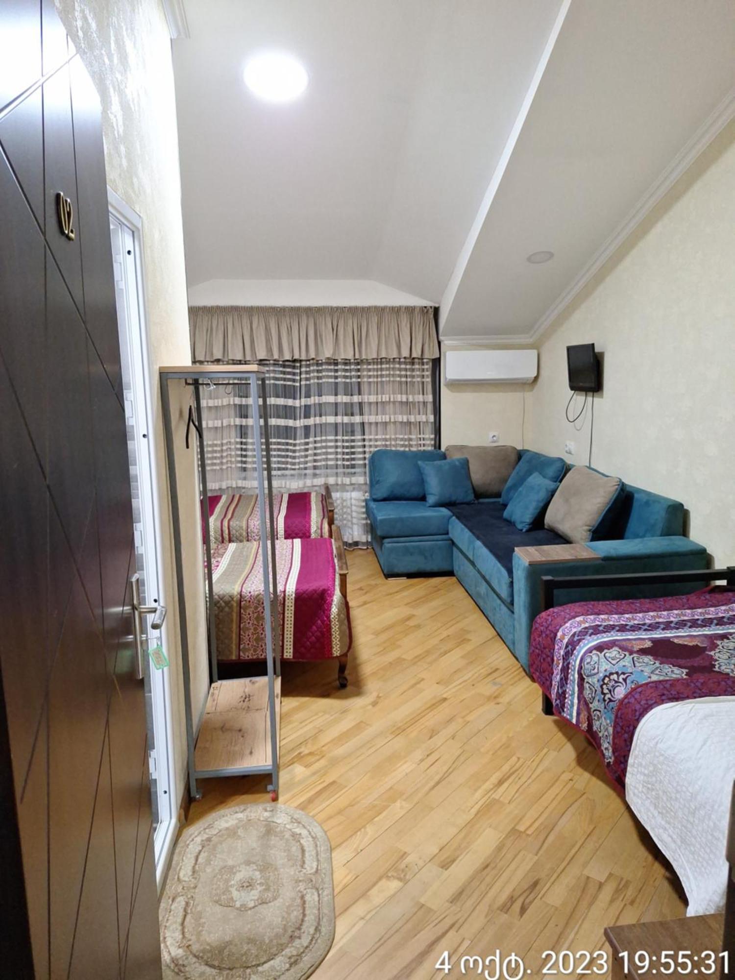 Guest House 15A Kutaisi Eksteriør billede
