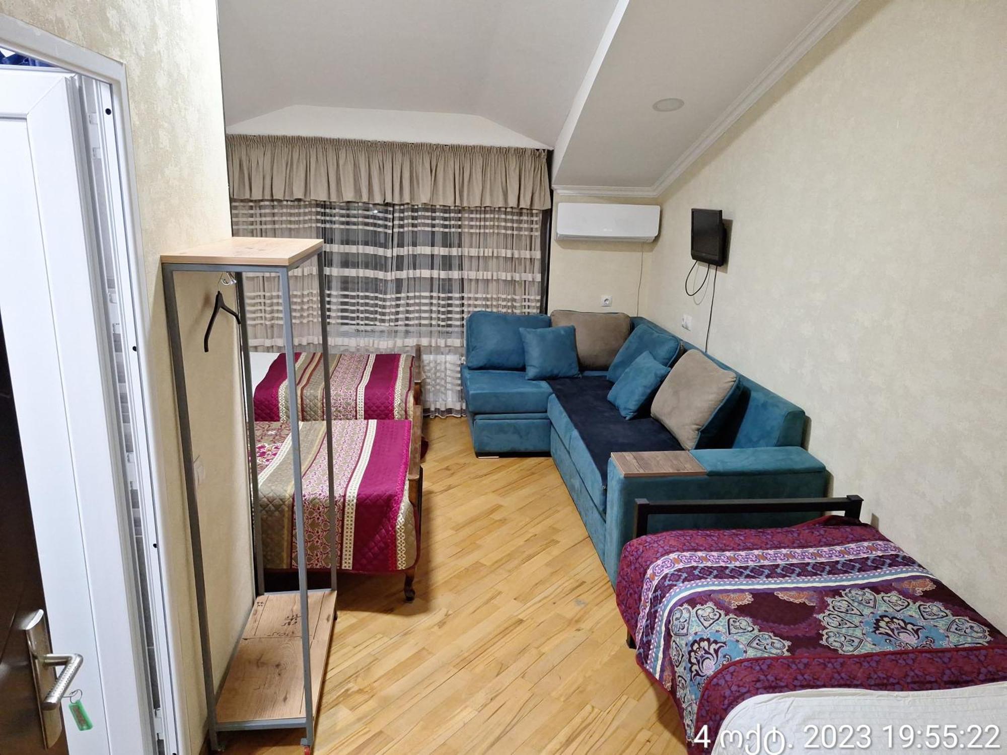 Guest House 15A Kutaisi Eksteriør billede